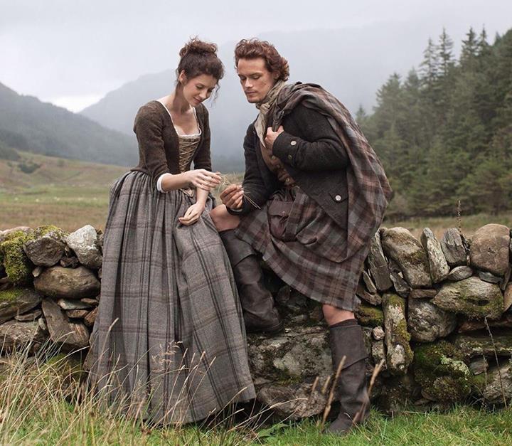 Official First Jamie and Claire