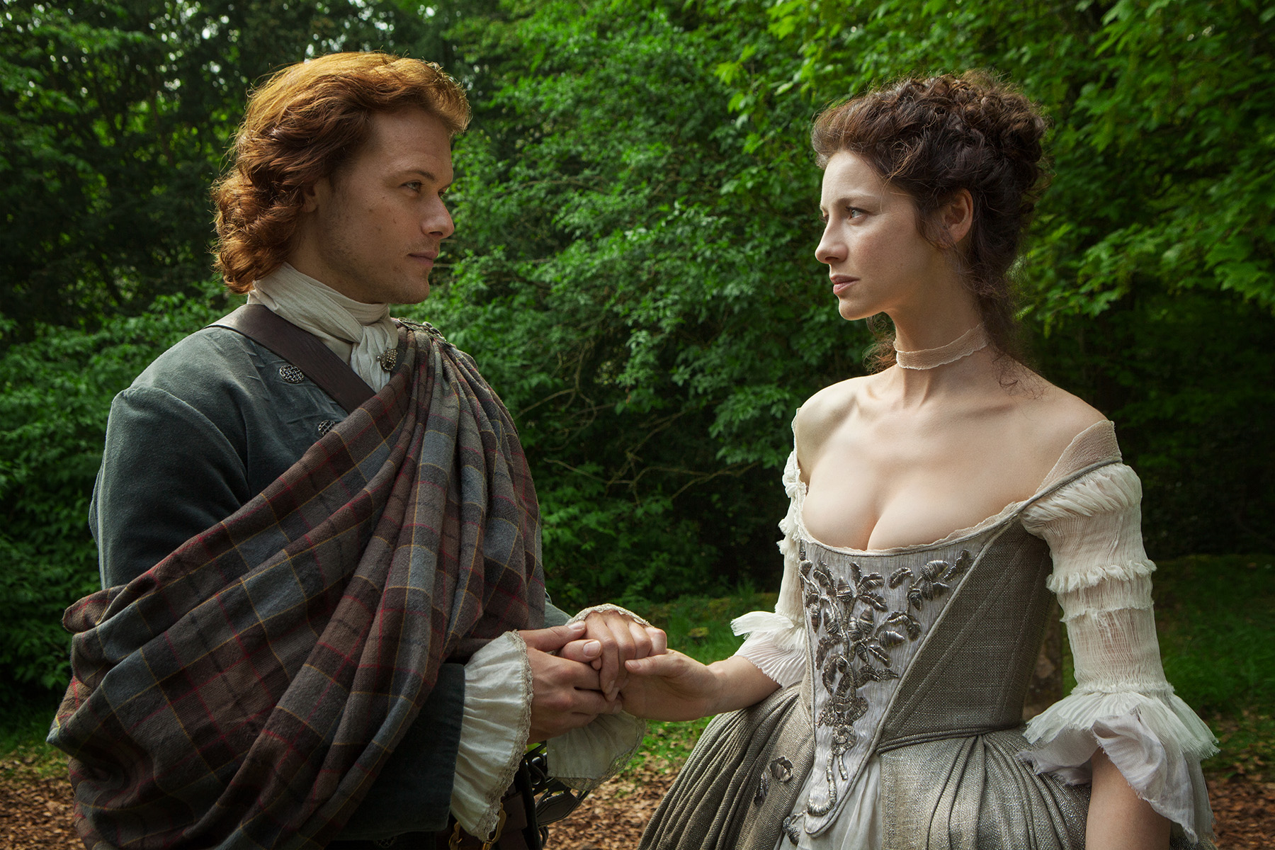 post-premiere-official-photos-from-outlander-episode-107-the